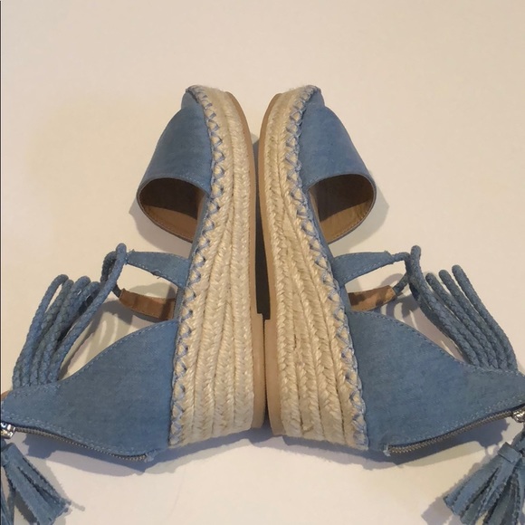 Steve Madden Youth wedge Sandals - Picture 4 of 4